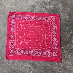 Vintage Elephant Bandana Fast Color Red Paisley Handkerchief 50s Selvedge Trunk